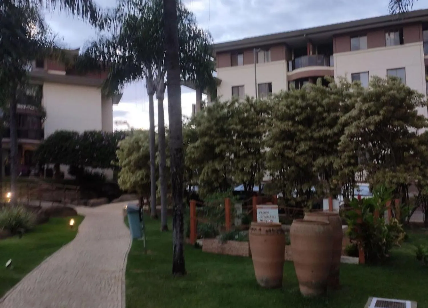 Life 207 Apartamento Em Resort A Beira Lago Brasília Lägenhet